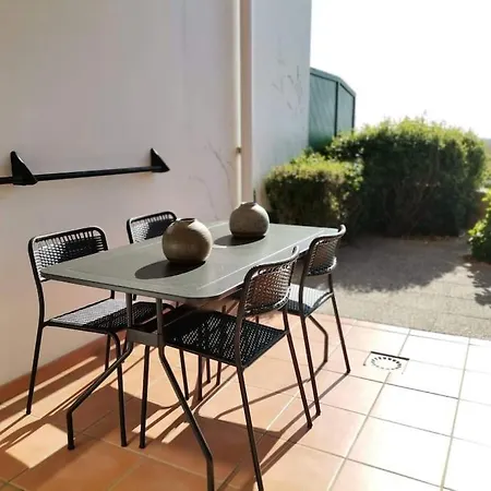 T1 Bis Avec Piscine Vue Golf Et Montagnes Apartment Arcangues Exterior photo