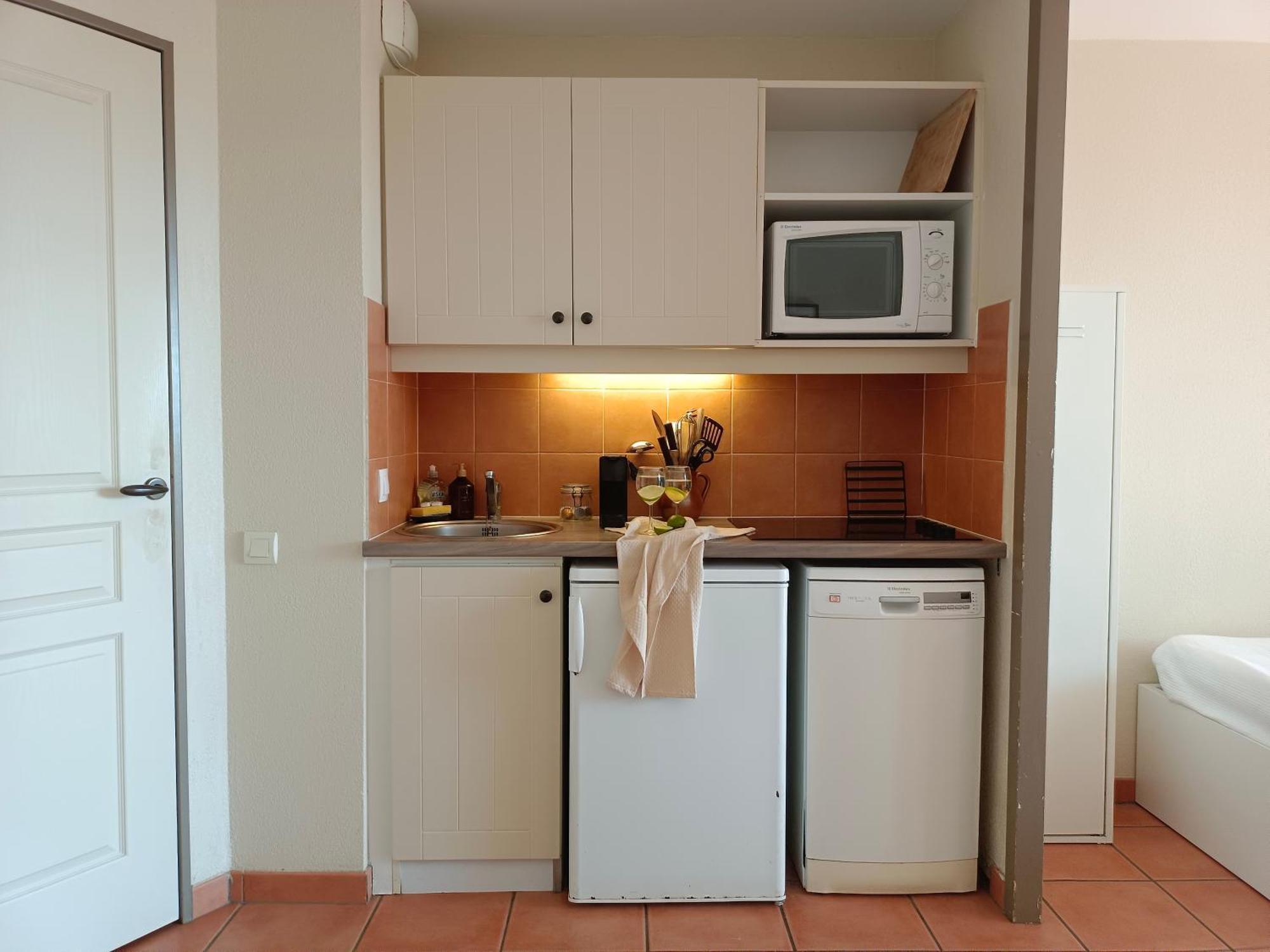 Appartamento T1 Bis Avec Piscine Vue Golf Et Montagnes
